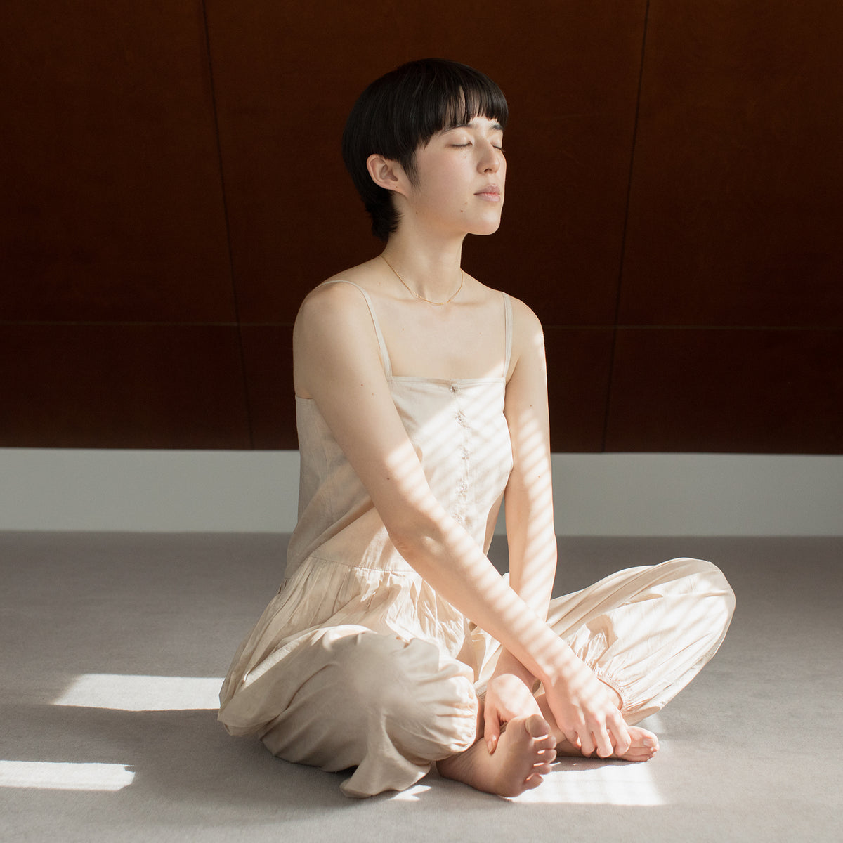 <p>なぜ、心と体の両方に<br/>アプローチできるのか？</p>